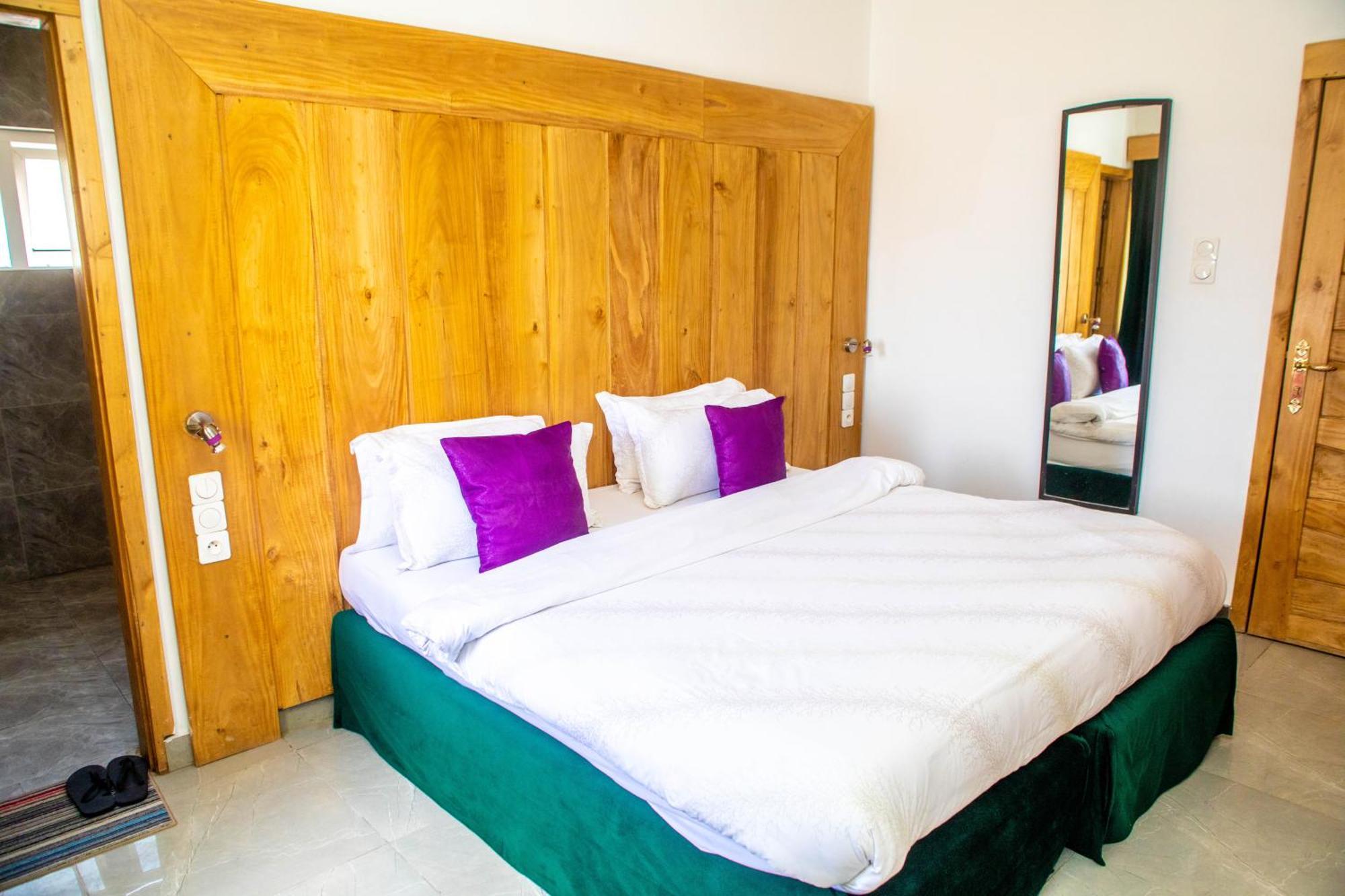 Hotel Les Orchidees コトヌー 部屋 写真