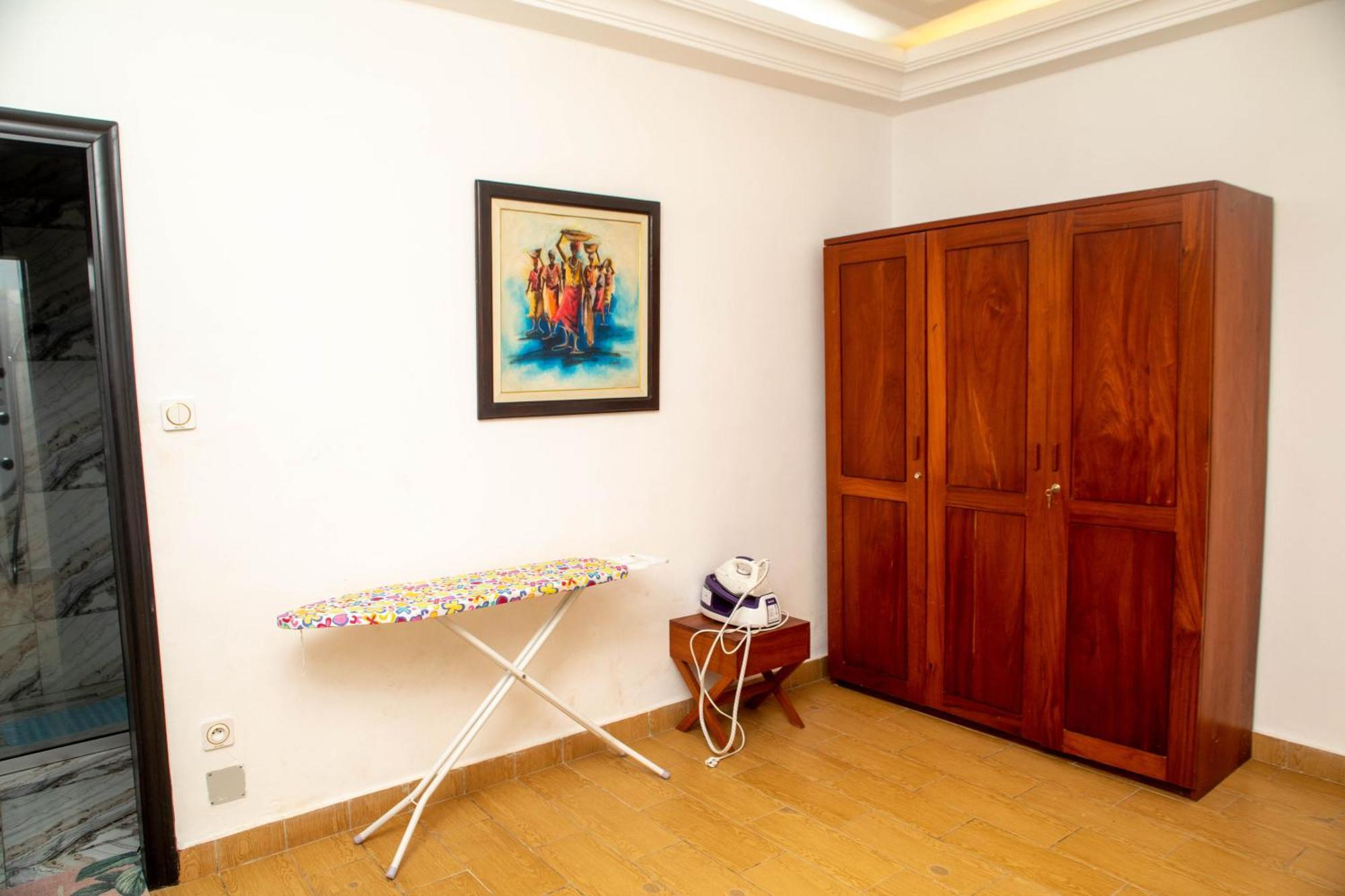 Hotel Les Orchidees コトヌー 部屋 写真